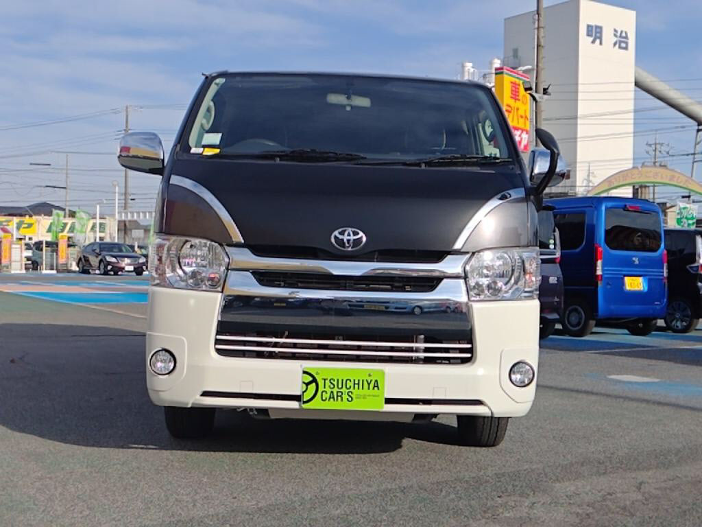 ハイエースバンリラクベースタイプ２の写真 9