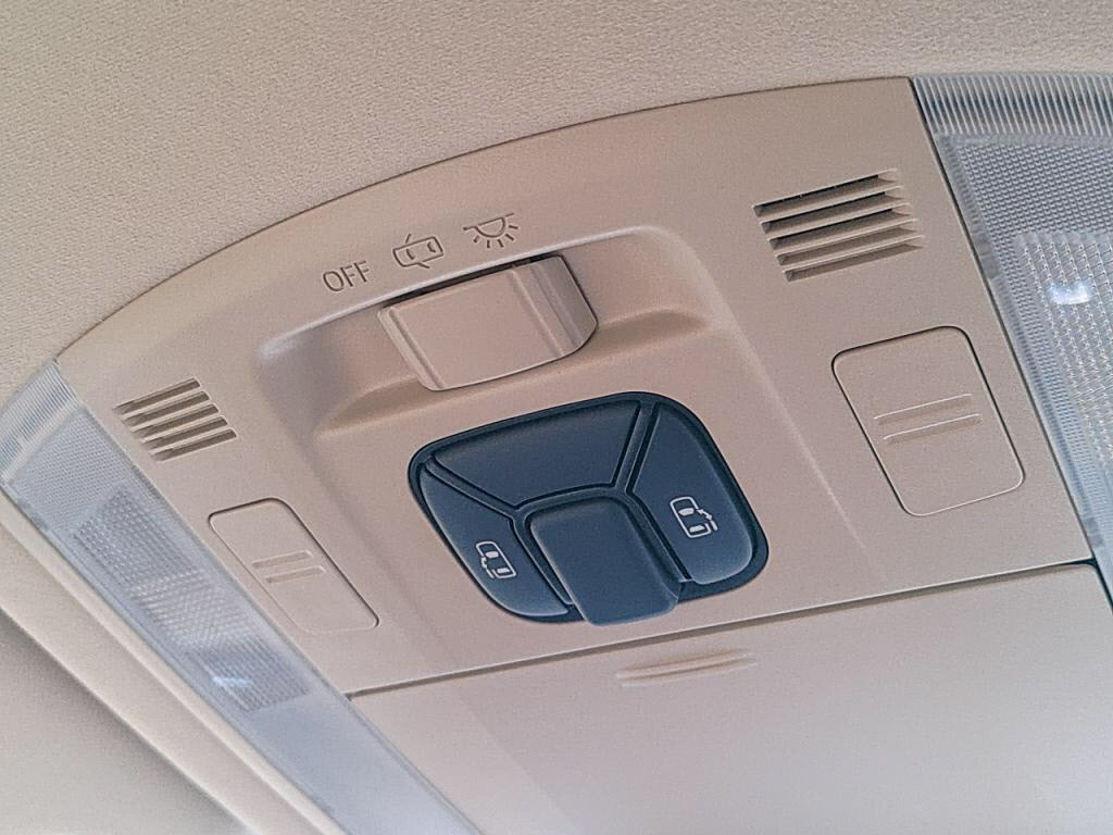 アルファード２４０Ｘの写真 19