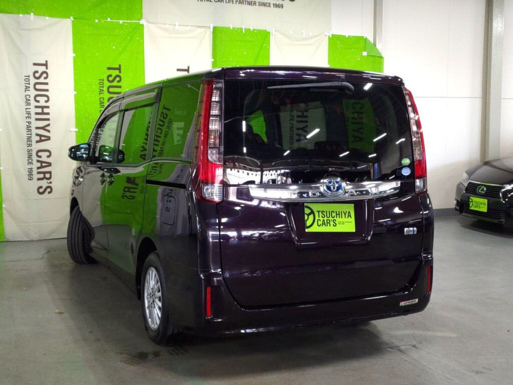 ノアハイブリッドハイブリッドＸの写真 11