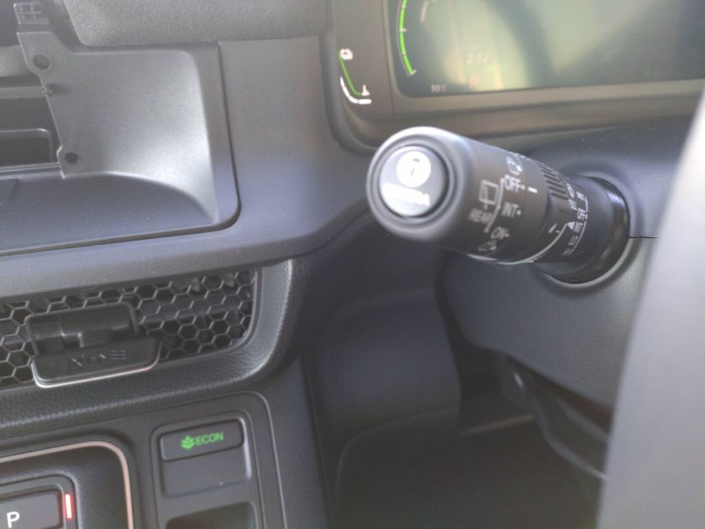 ステップワゴンスパーダＨＶｅＨＥＶスパーダプレミアムラインブラックＥｄの写真 18