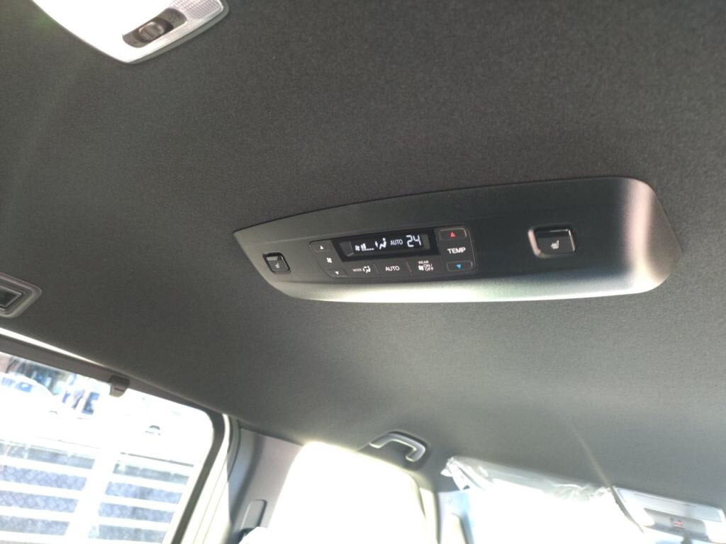 ステップワゴンスパーダＨＶｅＨＥＶスパーダプレミアムラインブラックＥｄの写真 26