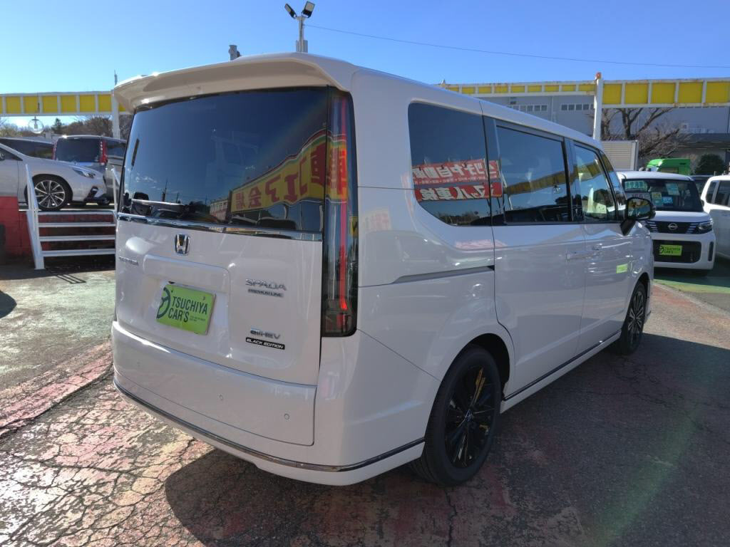 ステップワゴンスパーダＨＶｅＨＥＶスパーダプレミアムラインブラックＥｄの写真 11