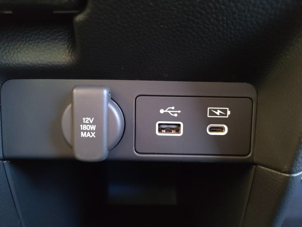 ステップワゴンスパーダＨＶｅＨＥＶスパーダプレミアムラインブラックＥｄの写真 18