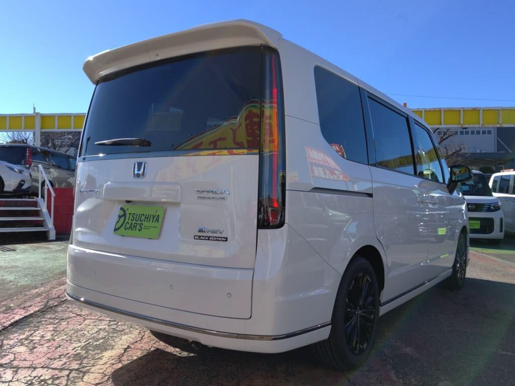 ステップワゴンスパーダＨＶｅＨＥＶスパーダプレミアムラインブラックＥｄの写真 2