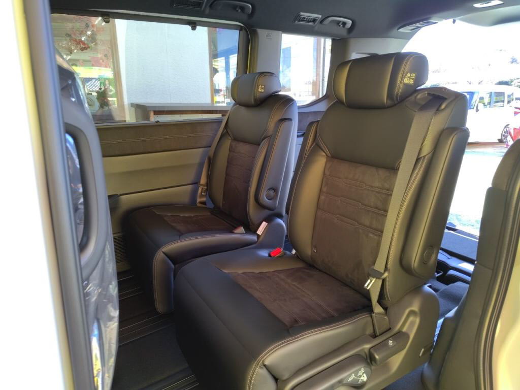 ステップワゴンスパーダＨＶｅＨＥＶスパーダプレミアムラインブラックＥｄの写真 21