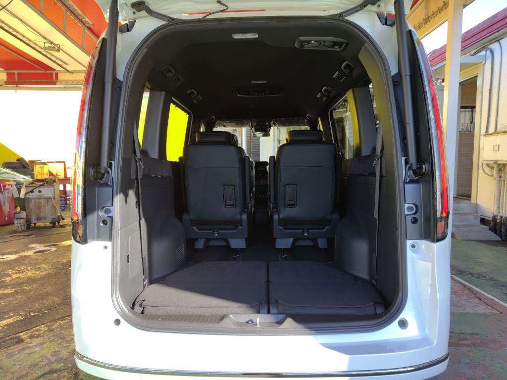 ステップワゴンスパーダＨＶｅＨＥＶスパーダプレミアムラインブラックＥｄの写真 24