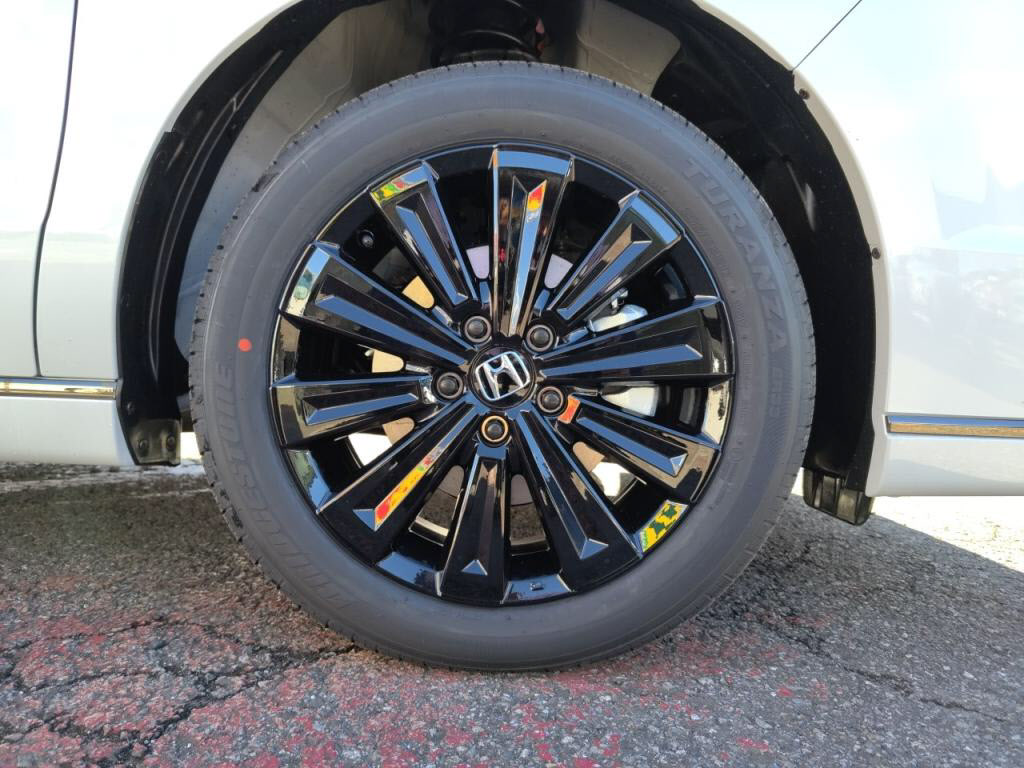 ステップワゴンスパーダＨＶｅＨＥＶスパーダプレミアムラインブラックＥｄの写真 27