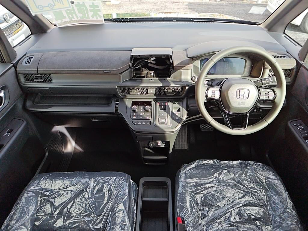 ステップワゴンスパーダＨＶｅＨＥＶスパーダプレミアムラインブラックＥｄの写真 3