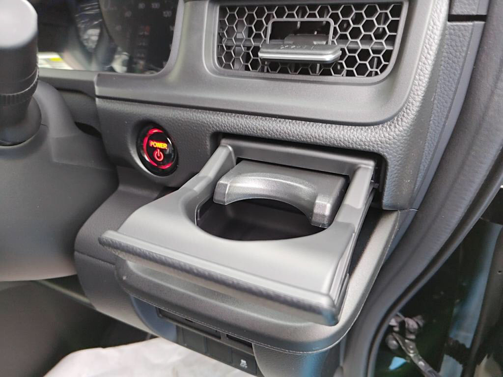 ステップワゴンスパーダＨＶｅＨＥＶスパーダプレミアムラインブラックＥｄの写真 15