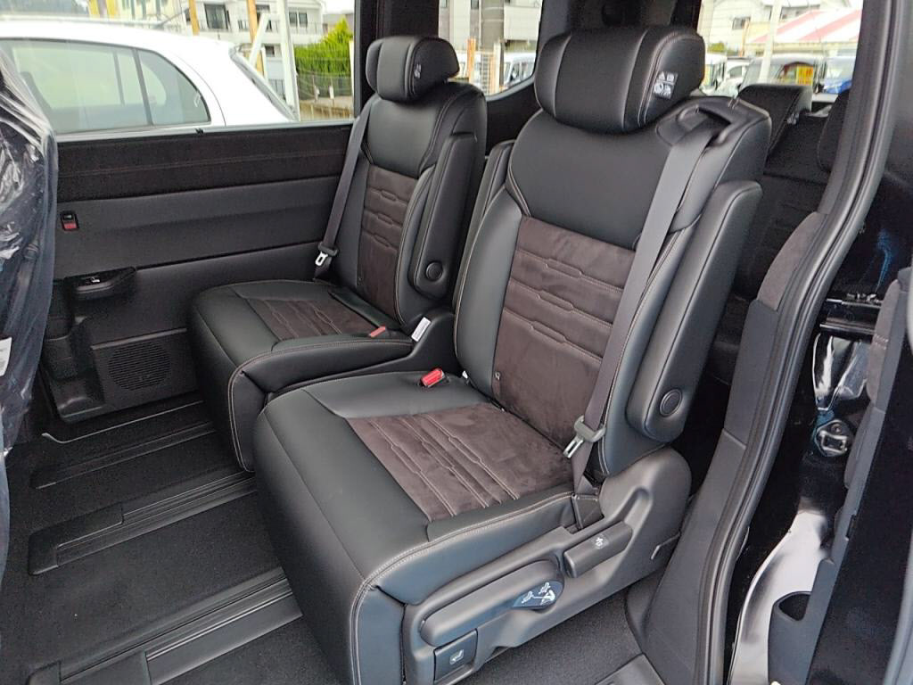 ステップワゴンスパーダＨＶｅＨＥＶスパーダプレミアムラインブラックＥｄの写真 23