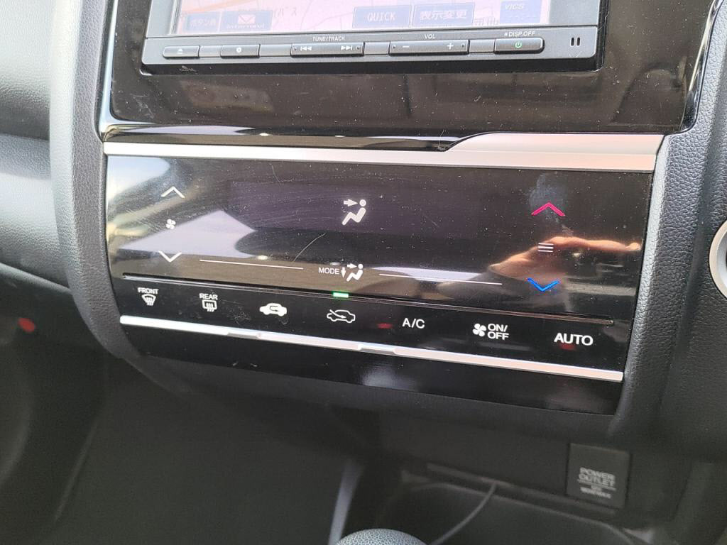 フィット１３Ｇ・Ｆの写真 14