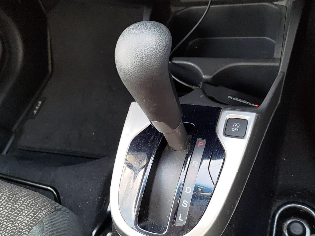 フィット１３Ｇ・Ｆの写真 15