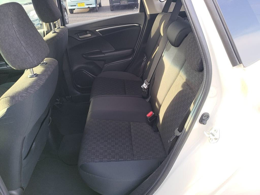 フィット１３Ｇ・Ｆの写真 23