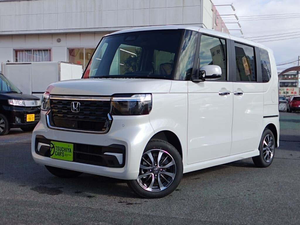 ホンダ　Ｎ＿ＢＯＸカスタム　ヒョウジュン