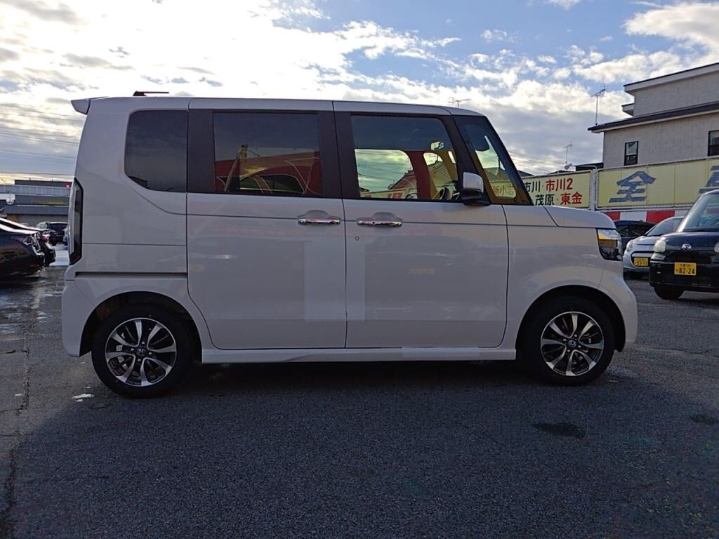 Ｎ＿ＢＯＸカスタムヒョウジュンの写真 10