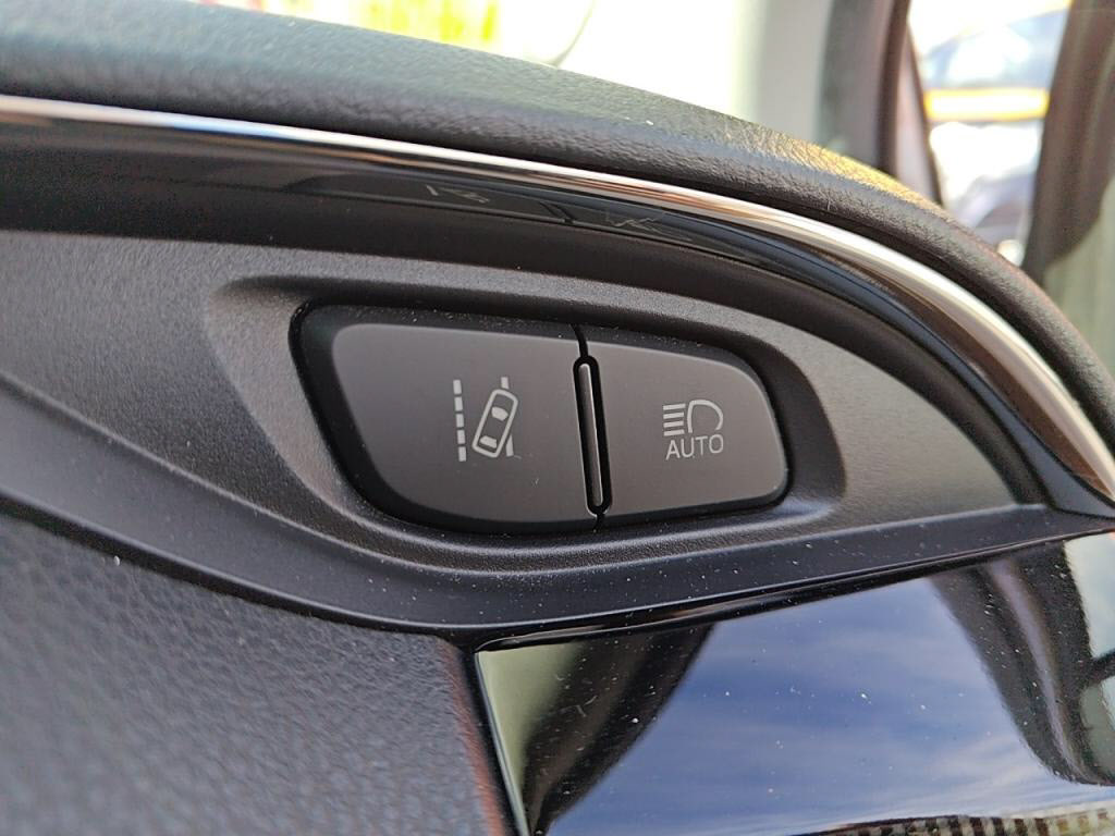 ヴィッツ５ＤＵの写真 15