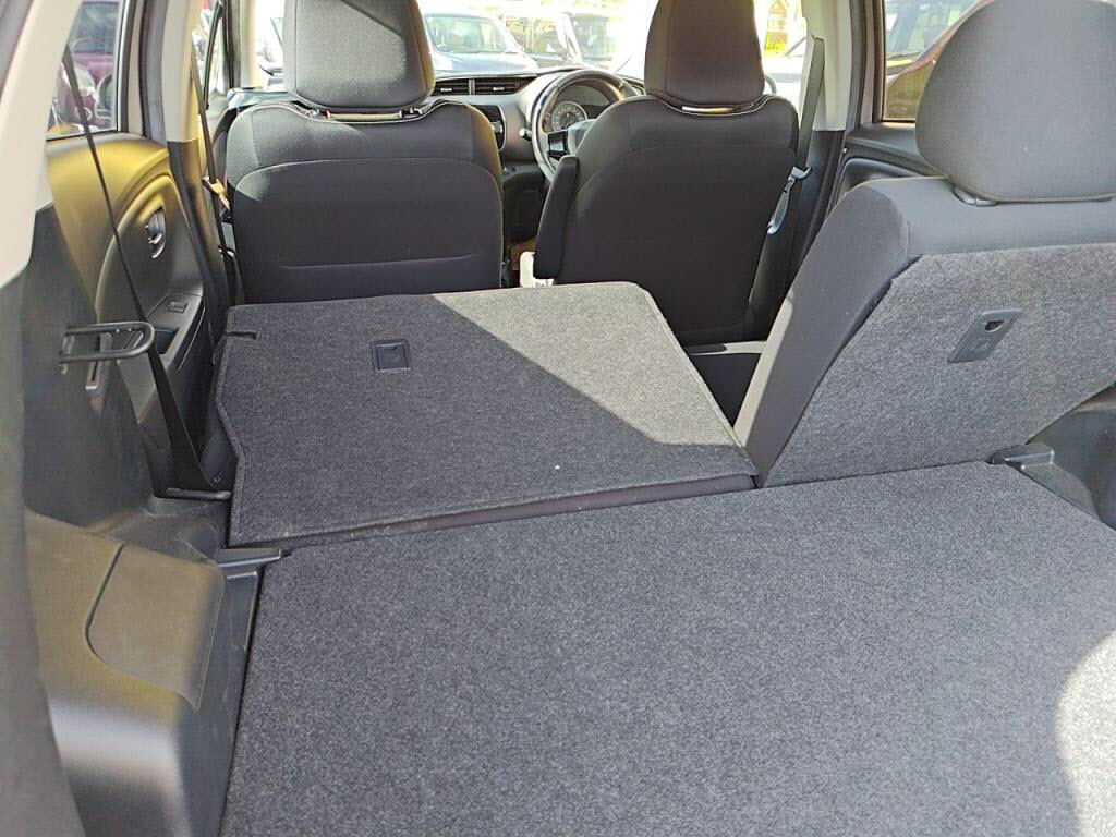 ヴィッツ５ＤＵの写真 27