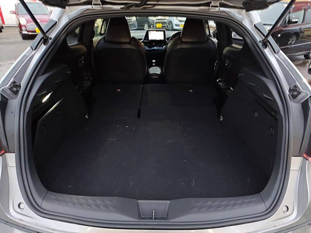 Ｃ－ＨＲハイブリッドＧの写真 27