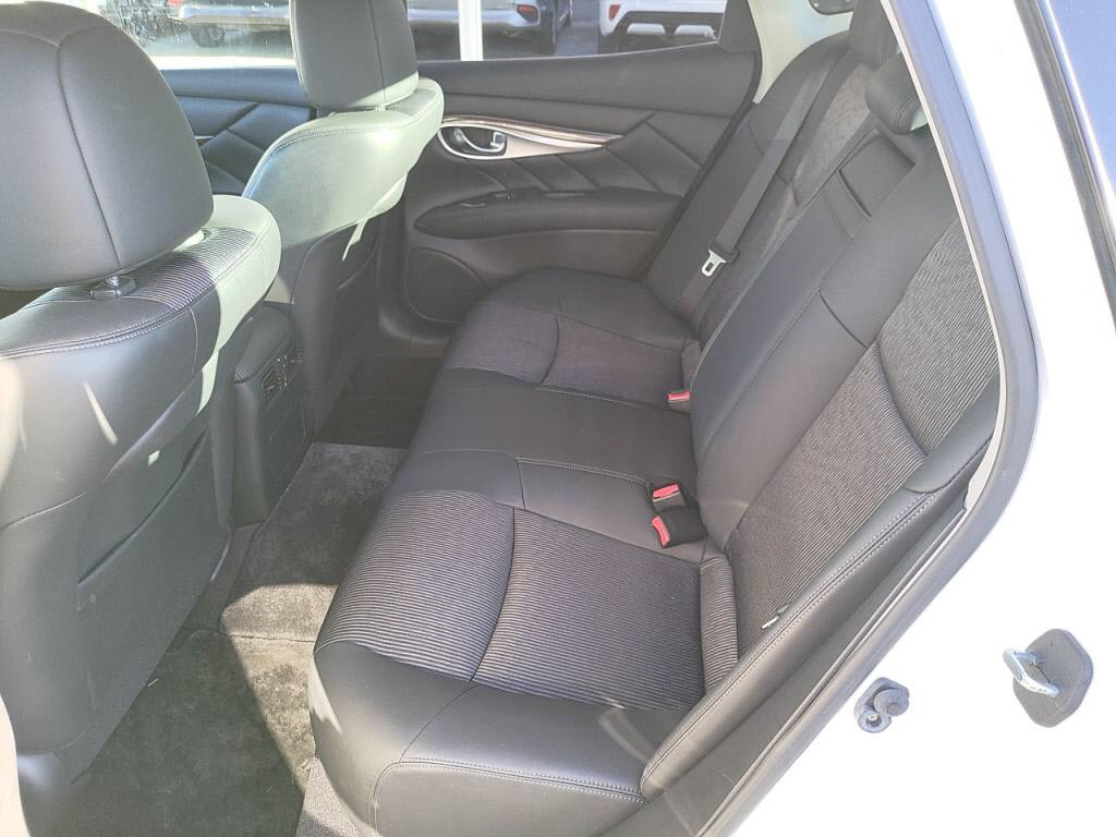 フーガ３７０ＧＴの写真 23