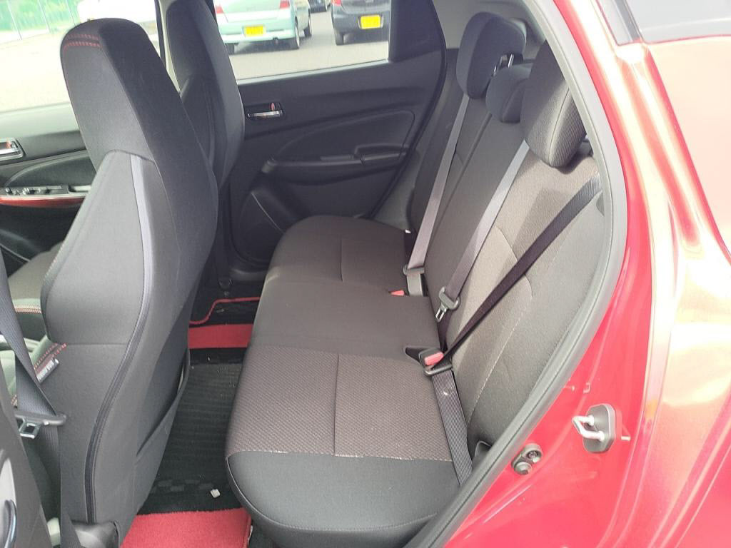 スイフトスポーツスポーツの写真 23