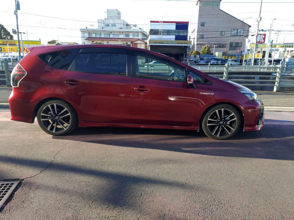 プリウスαＳツーリングセレクション・ＧＲスポーツの写真 11