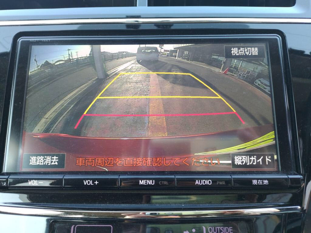 プリウスαＳツーリングセレクション・ＧＲスポーツの写真 18