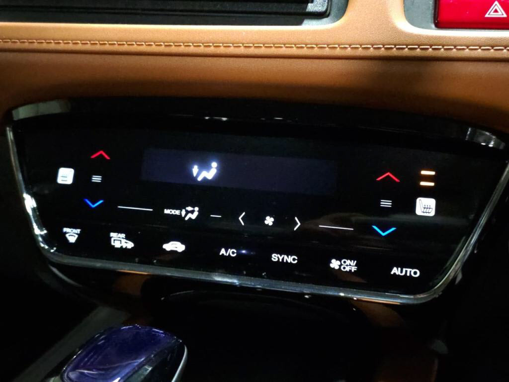 ヴェゼルハイブリッドハイブリッドＺの写真 16