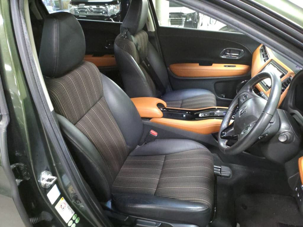 ヴェゼルハイブリッドハイブリッドＺの写真 21