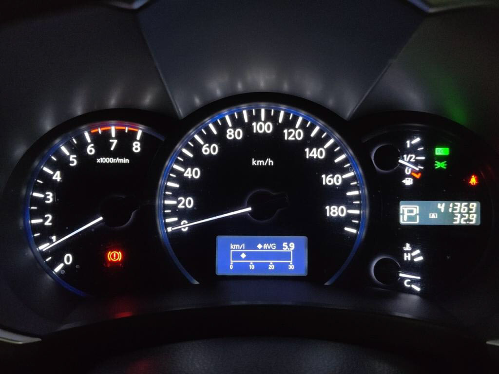 エルグランドライダーブラックラインの写真 29