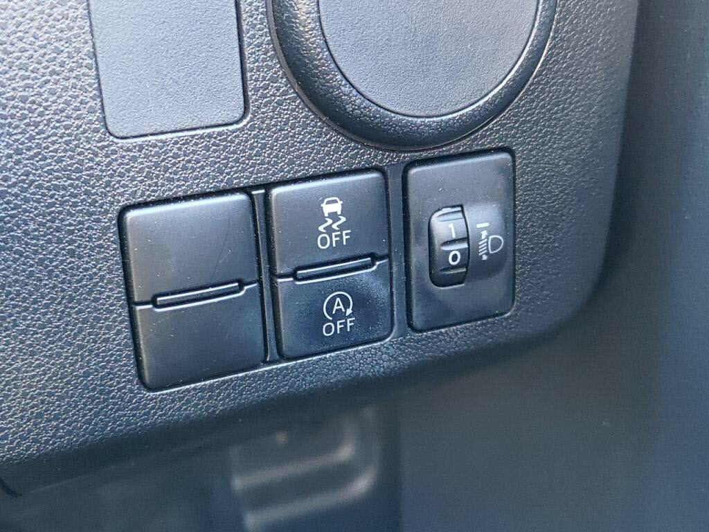 ミライースＬの写真 16