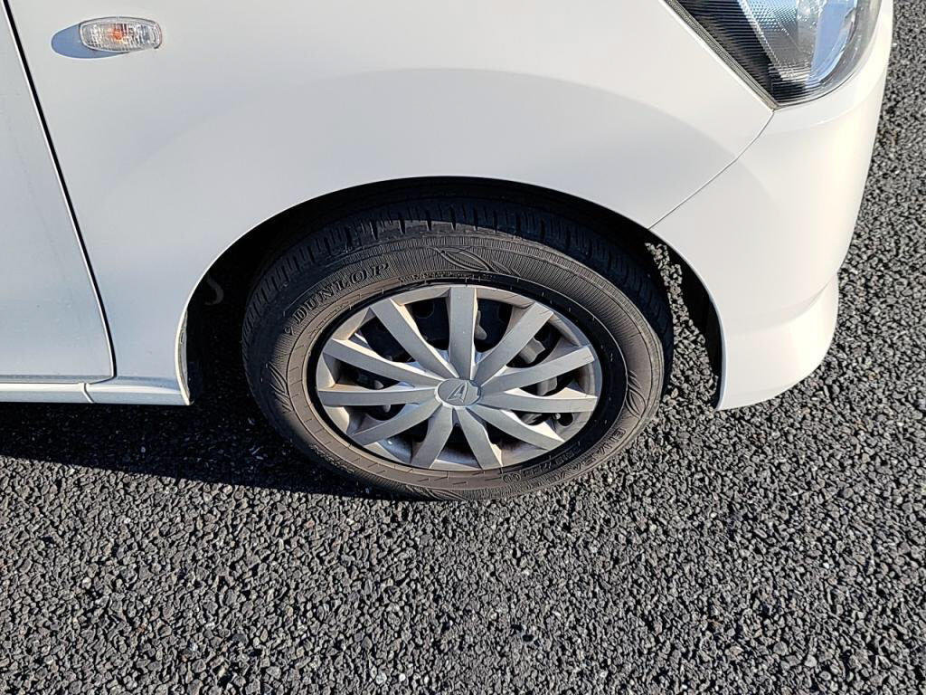 ミライースＬの写真 30