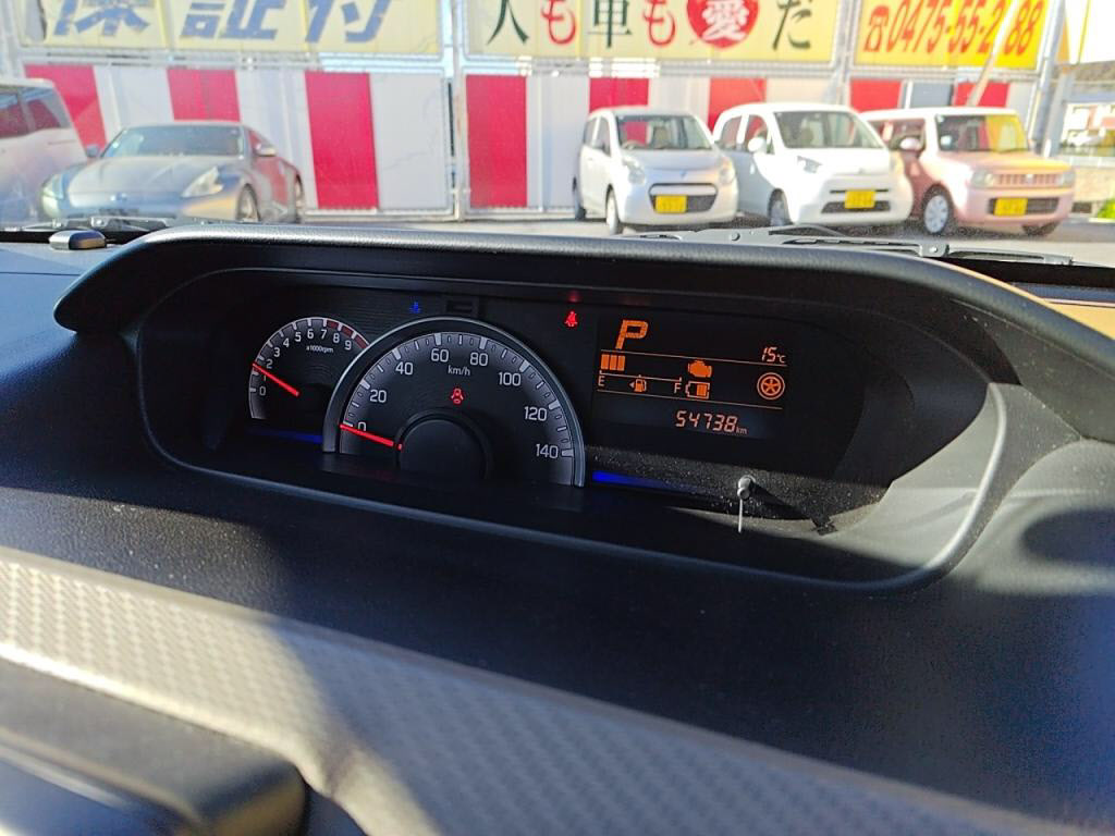 ワゴンＲハイブリッドＦＸの写真 16