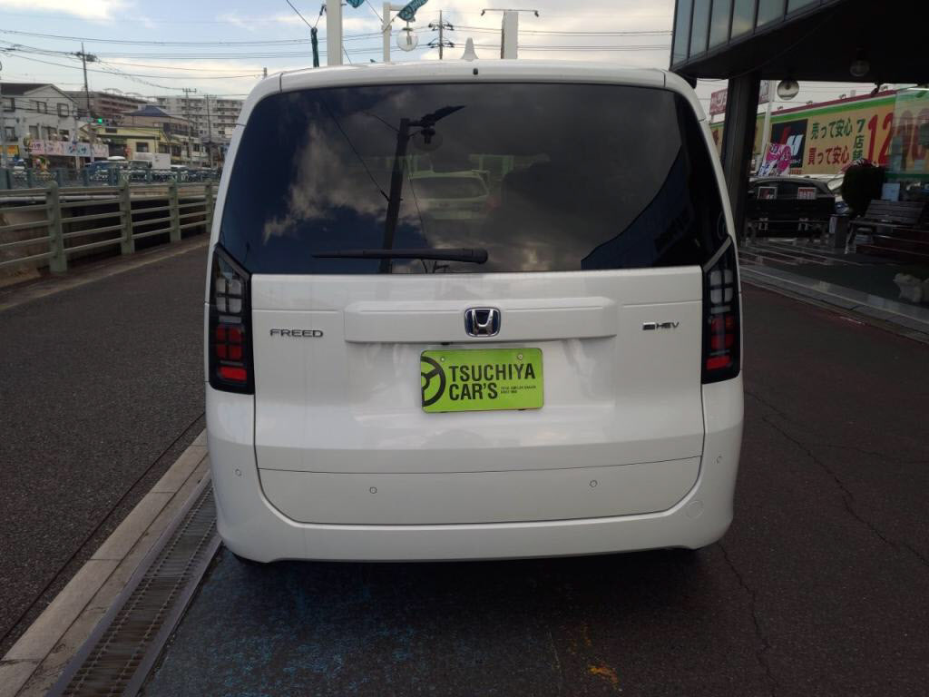 フリードハイブリッドｅＨＥＶエアーの写真 11