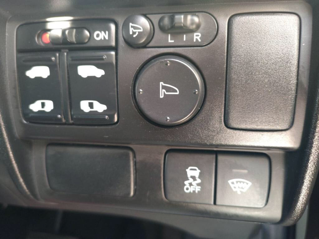 フリードスパイクハイブリッドハイブリッドジャストセレクションの写真 17