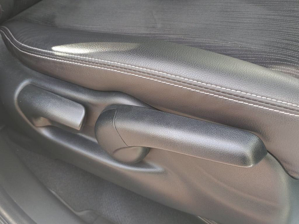 フリードスパイクハイブリッドハイブリッドジャストセレクションの写真 20