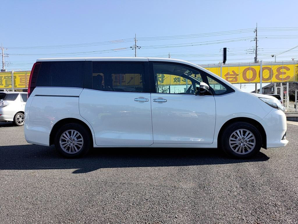 エスクァイアＧｉの写真 11