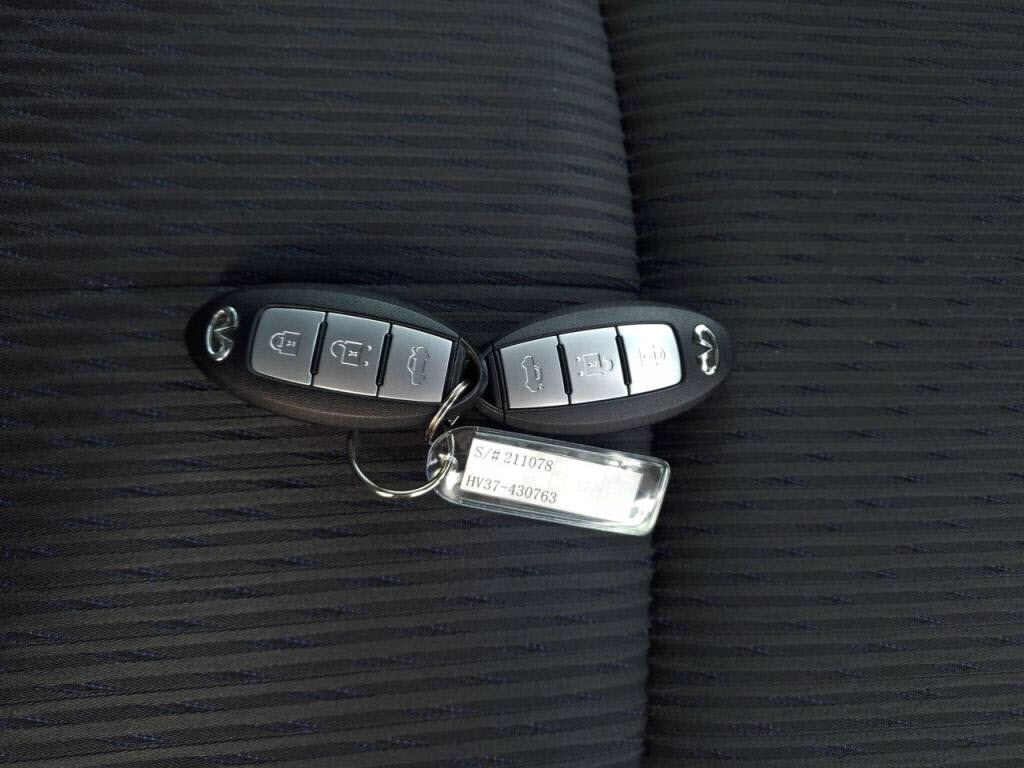 スカイラインハイブリッド３５０ＧＴハイブリッドの写真 21