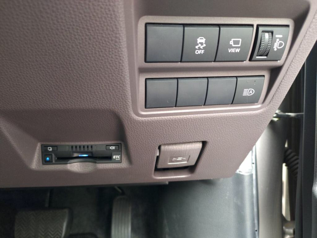 ヤリスハイブリッドハイブリッドＧの写真 18