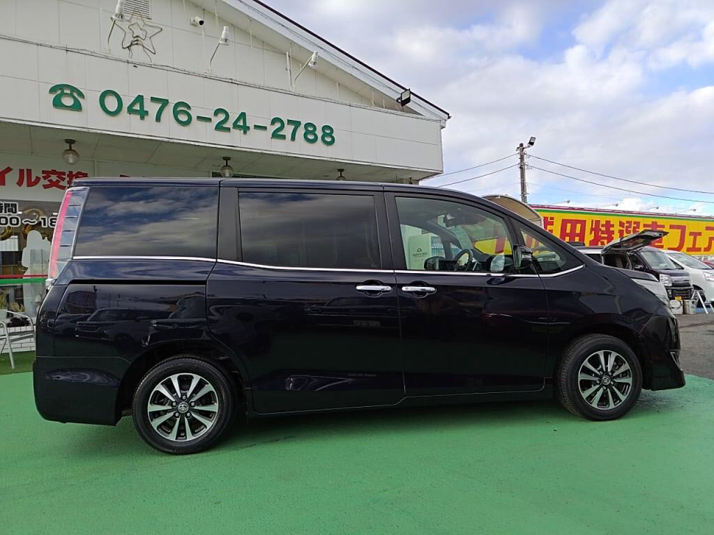 エスクァイアＧｉの写真 11