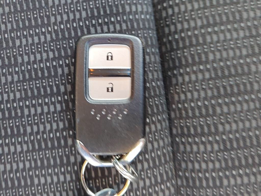 フィット１３Ｇ・Ｆパッケージの写真 16