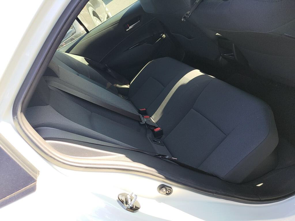 カローラセダンハイブリッドハイブリッドＳの写真 24