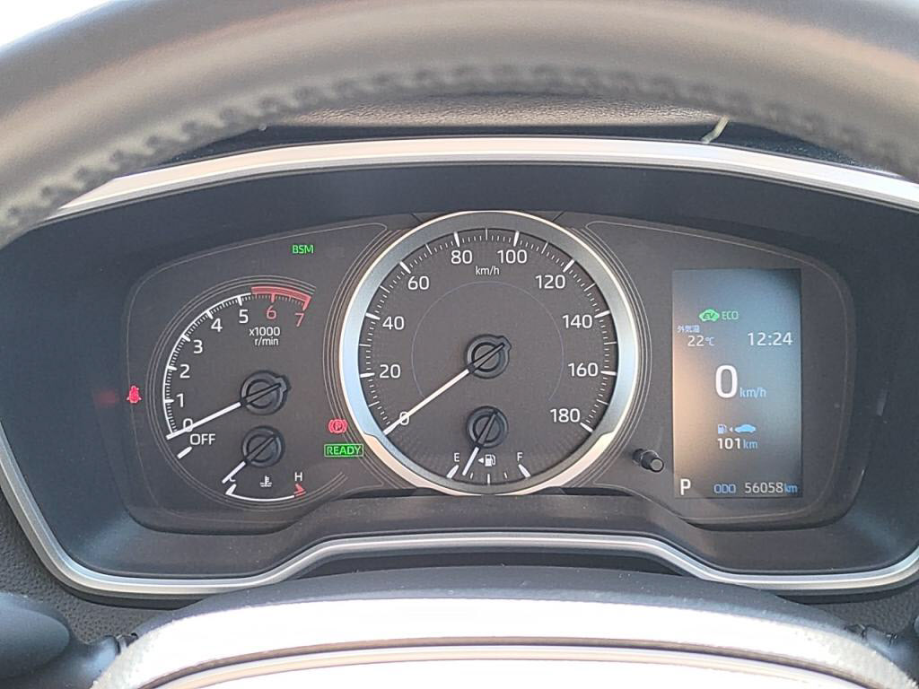 カローラセダンハイブリッドハイブリッドＳの写真 29