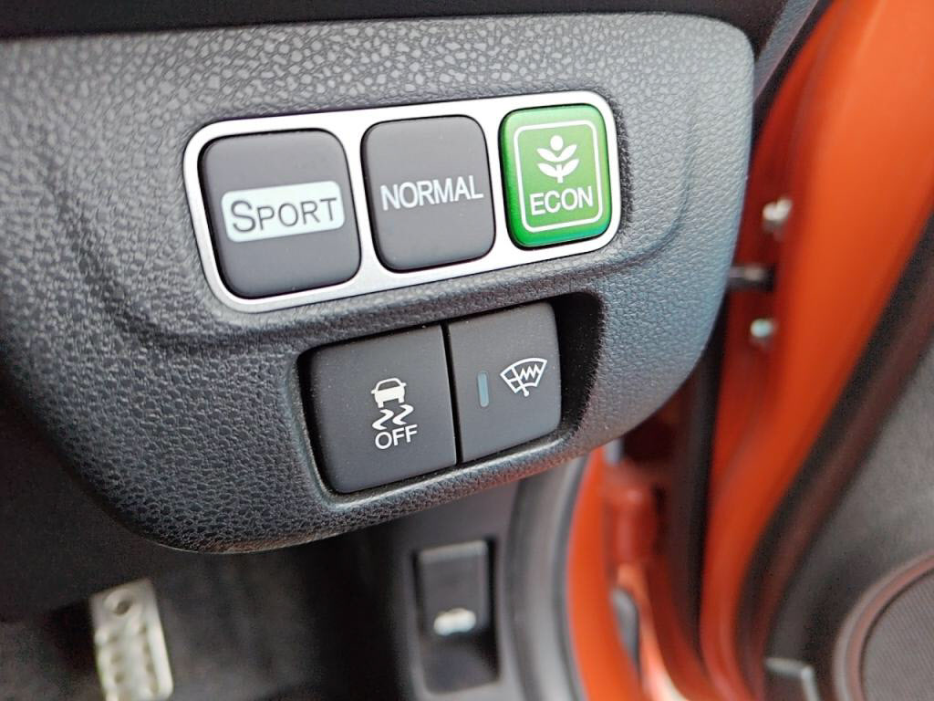 フィットハイブリッドハイブリッドＲＳファインスタイルの写真 16