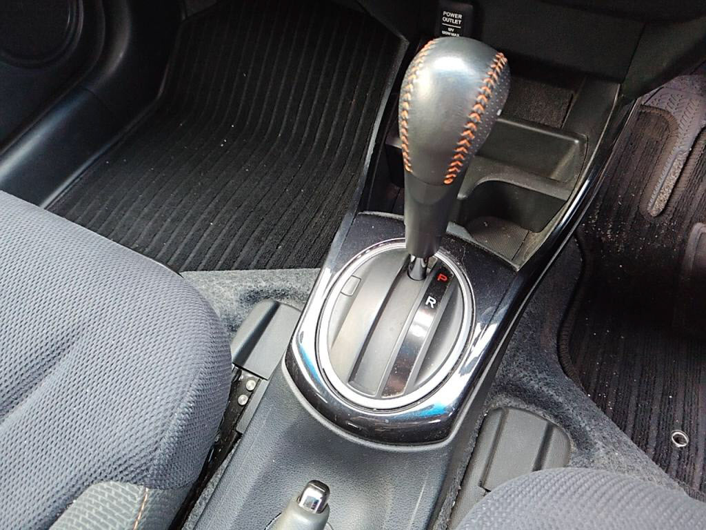 フィットハイブリッドハイブリッドＲＳファインスタイルの写真 18