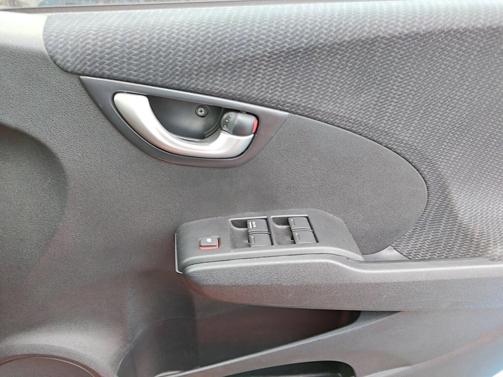 フィットハイブリッドハイブリッドＲＳファインスタイルの写真 19