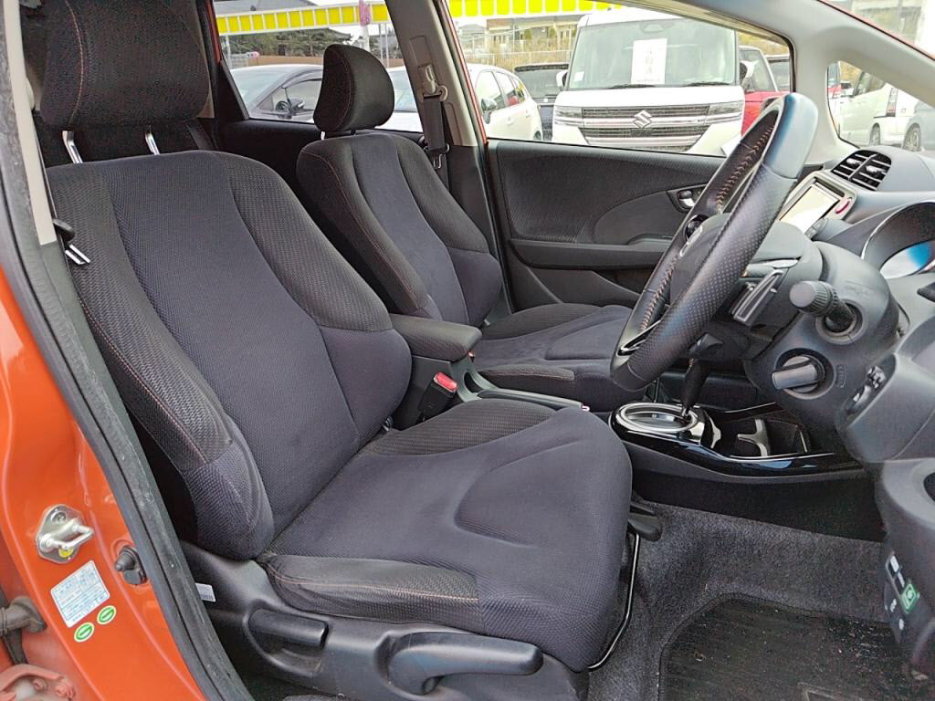 フィットハイブリッドハイブリッドＲＳファインスタイルの写真 21