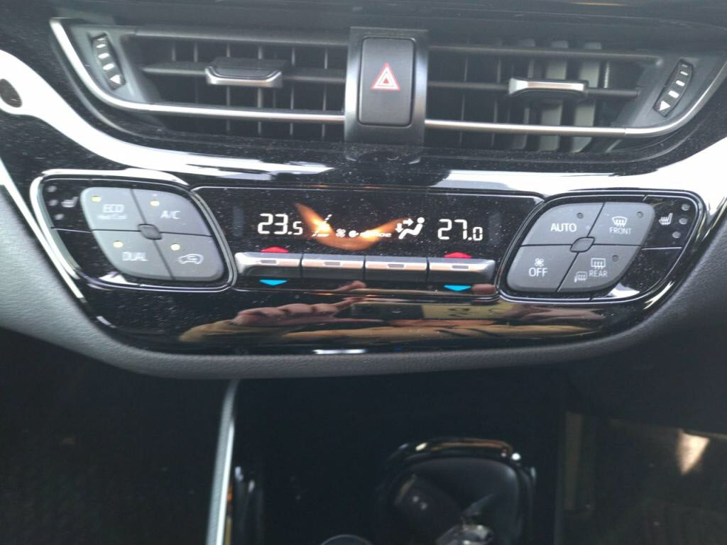 Ｃ－ＨＲハイブリッドＧモードネロセーフティプラス２の写真 17