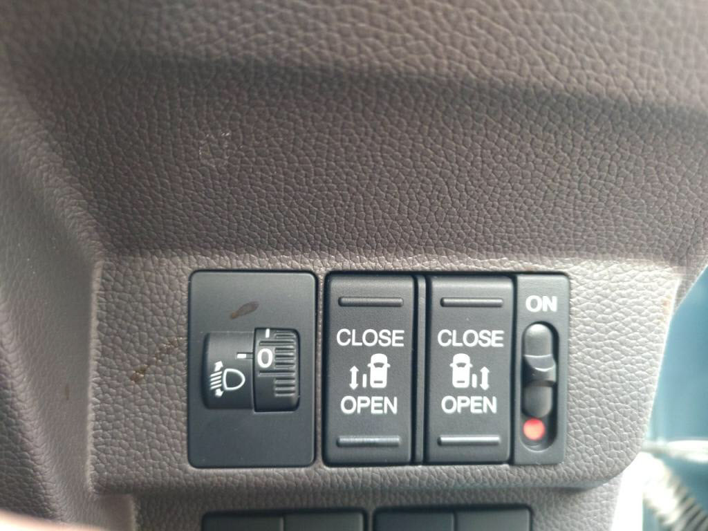 フリードＧホンダセンシングの写真 19