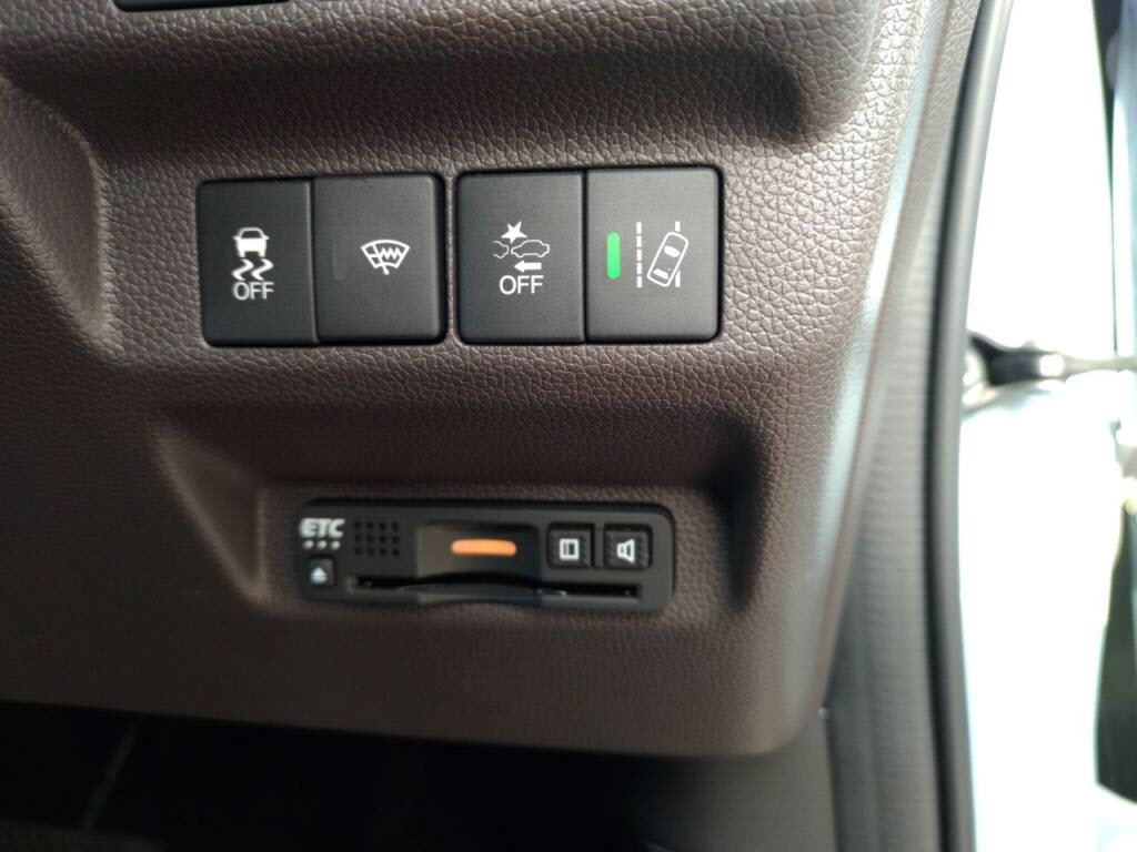 フリードＧホンダセンシングの写真 20