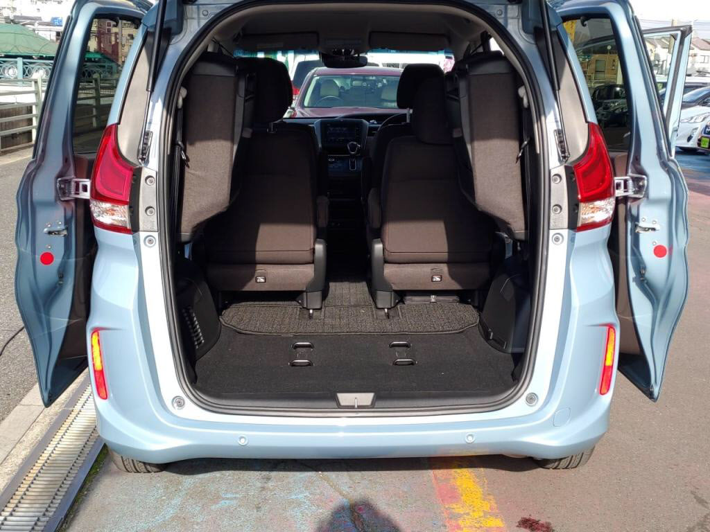 フリードＧホンダセンシングの写真 28